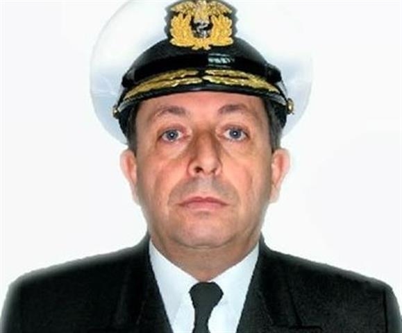 Almirante Álvaro Echandia, jefe de la Inteligencia colombiana y una de las víctimas de su tocayo Álvaro Uribe.