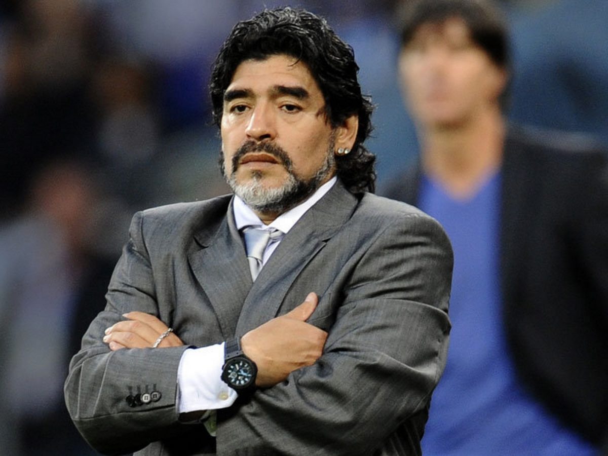 Maradona quiere “luchar contra la mafia” en la FIFA
