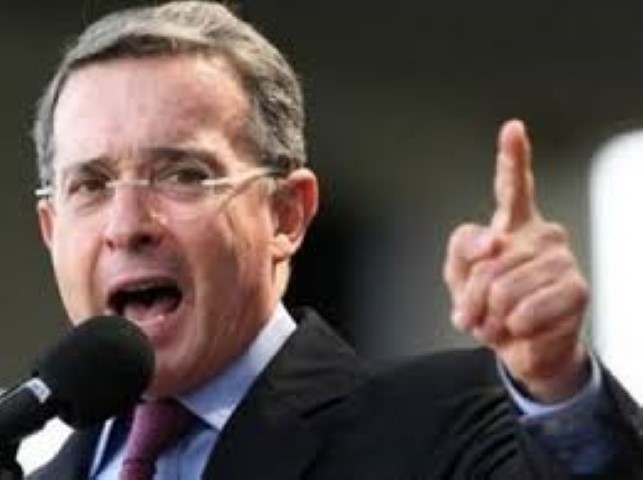 Uribe: agresivo bufón en frontera colombo-venezolana